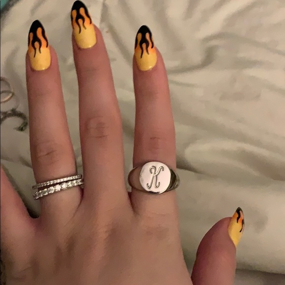 K initial signet ring - Picture 2 of 2